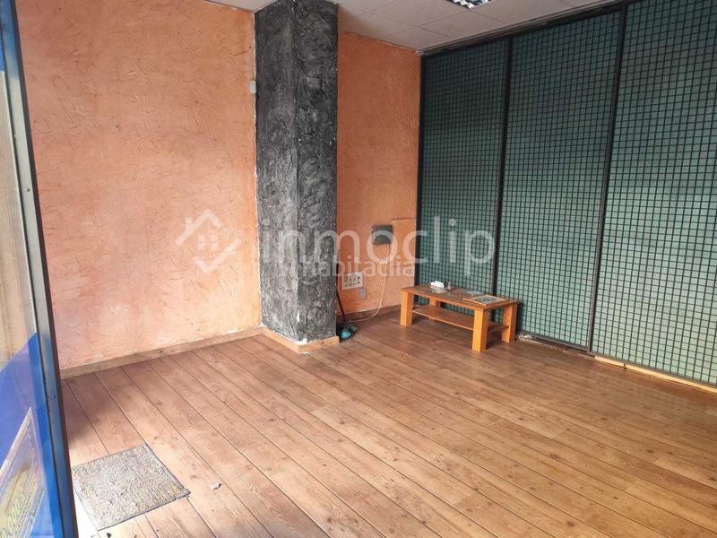 Foto 94d9d2d0-a2db-41d8-ae98-f3d234cc9930. Alquiler local comercial local en alquiler en San Bernardo Salamanca