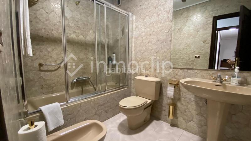 Foto 87ec6f76-6a5c-457d-a05d-3efdd1b01fc8. Flat with heating in Centro Salamanca