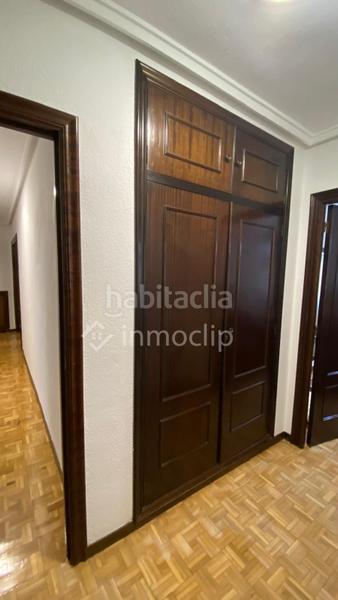 Foto a17b7719-3d38-4da8-87d2-36063a23354a. Flat with heating in Centro Salamanca