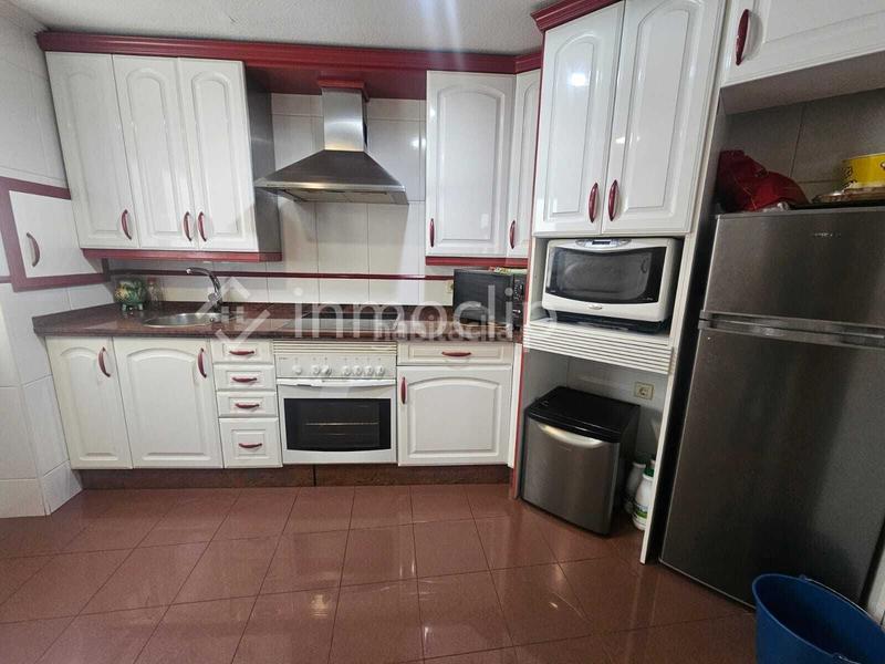 Foto 0641ad57-aad3-4de5-a8a6-be5f04a0df2a. Etagenwohnung mit heizung in Estación Salamanca