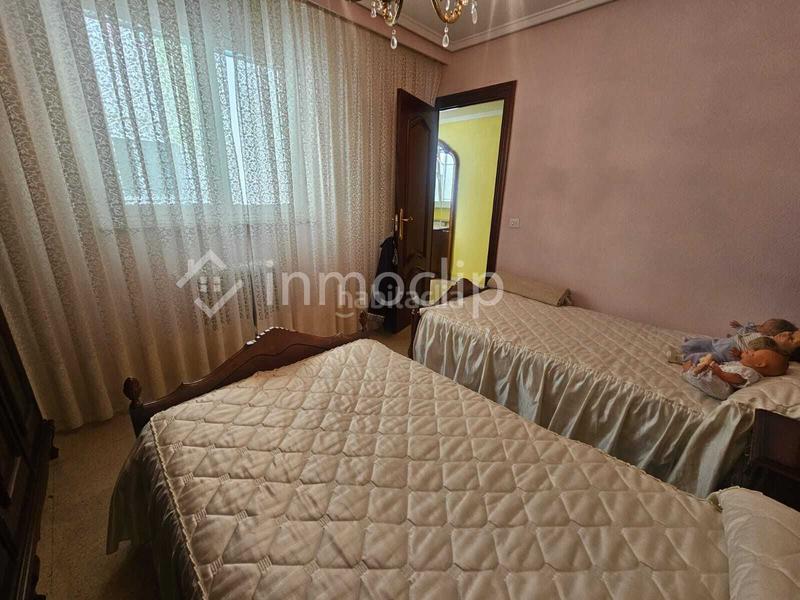 Foto c5f2b6ec-7af5-45c2-a742-5ead5bf76068. Etagenwohnung mit heizung in Estación Salamanca