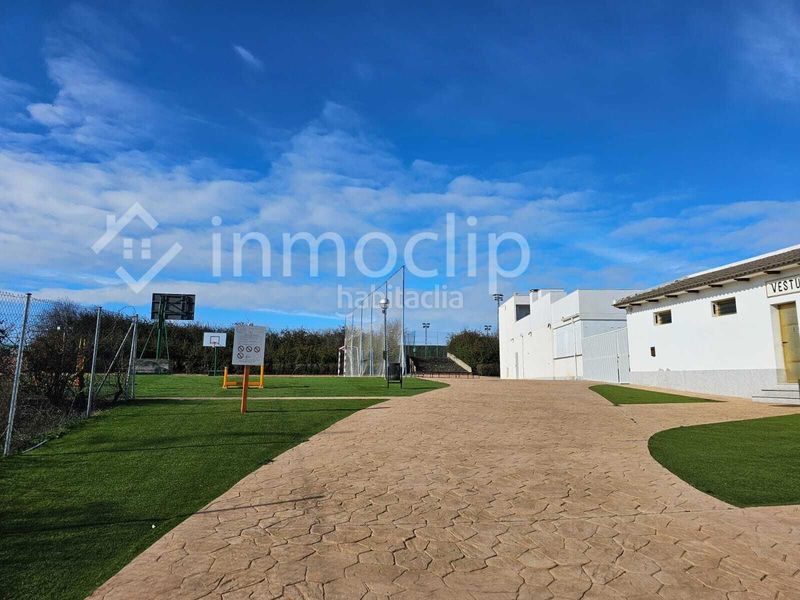 Foto 74dfd351-4221-4ae0-b5a3-77bd3cc90b04. Terreny residencial a Alba de Tormes