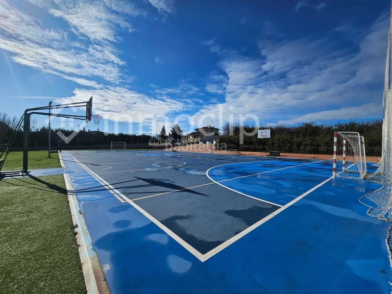 Foto e662812e-de11-4509-934b-64936de4c07e. Terreny residencial a Alba de Tormes