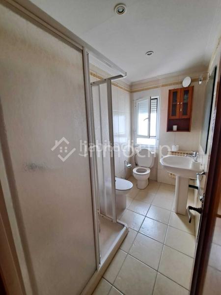 Foto afdb7992-cb87-4cb3-abcd-a98bd220f653. Location attique avec chauffage dans San Bernardo Salamanca