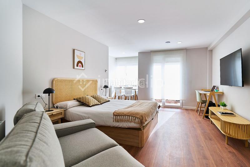 Foto 3eb6fd96-d0e5-4f5f-b8e1-1013b3474a06. Miete studiowohnung mit heizung in Estación Salamanca