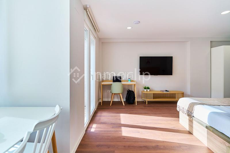 Foto 421ddeec-0422-49c8-9d5e-d0f8f9734d4f. Miete studiowohnung mit heizung in Estación Salamanca