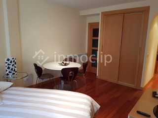 Alquiler Estudio  Teso de san nicolás. Inmoclip alquila estudio en salamanca