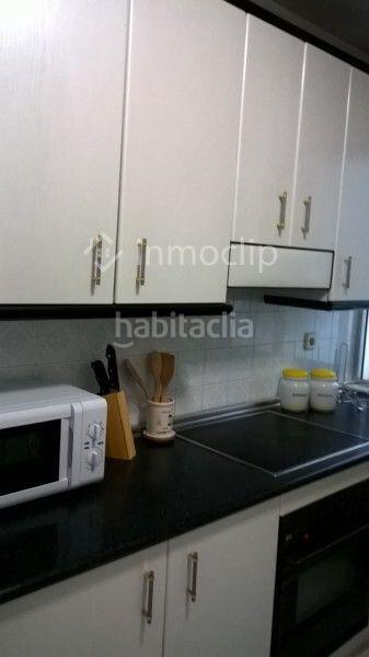 Foto d618fb16-0a53-4a5a-862c-faf1b917277d. Lloguer pis amb calefacció a Carmelitas Salamanca