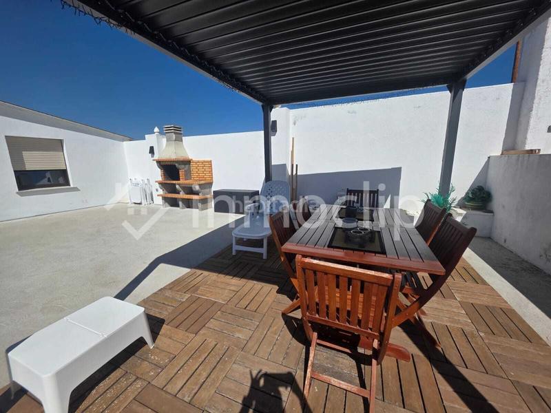 Foto 578f0610-cdce-440d-9f89-c636a5c8029a. Casa con riscaldamento piscina in Calvarrasa de Arriba