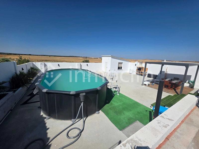 Foto 6b35f453-3381-475f-83d8-d284f4189e6d. Casa con riscaldamento piscina in Calvarrasa de Arriba