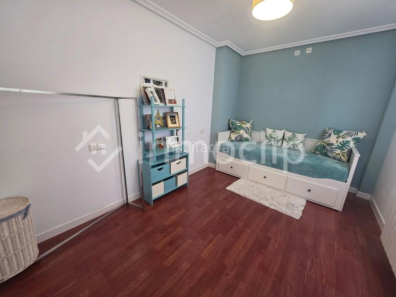 Foto 85d958bc-1aa4-4204-af2c-0c6966f65a99. Casa con riscaldamento piscina in Calvarrasa de Arriba