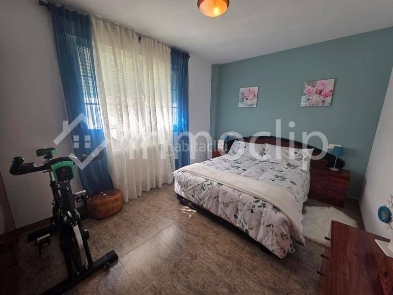 Foto 9f7d8420-b8dd-4ede-a2e6-89a3c44b8080. Casa con riscaldamento piscina in Calvarrasa de Arriba