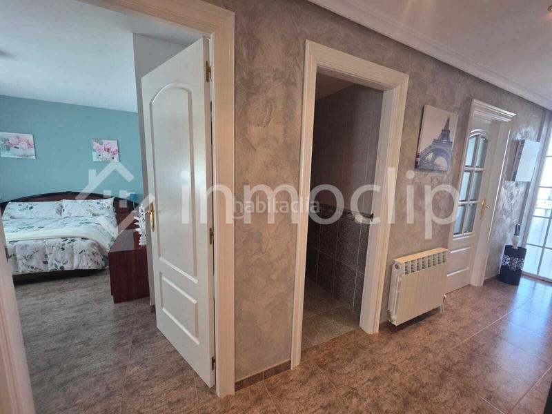 Foto b024c9b1-d24a-4599-ac75-e29e3166002d. Casa con riscaldamento piscina in Calvarrasa de Arriba