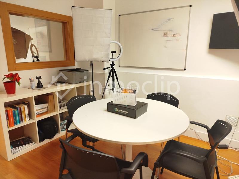 Foto 51495c8f-80fe-439d-b2b4-9d5cbfda480c. Oficina a Carmelitas Salamanca