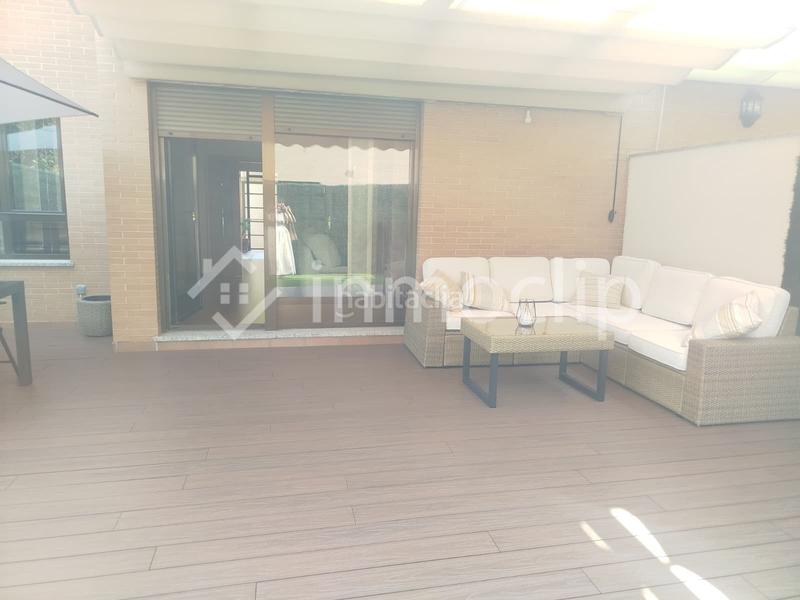 Foto 267854b0-c108-49d9-88b8-080248661b9a. Casa chalet en venta en Villamayor