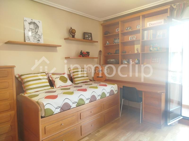 Foto 5cf0a1ab-f89f-493e-853b-5f6ed816b62d. Casa chalet en venta en Villamayor