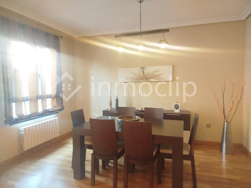 Foto 6e4bb57d-d140-4436-b896-1035d825d5e8. Casa chalet en venta en Villamayor