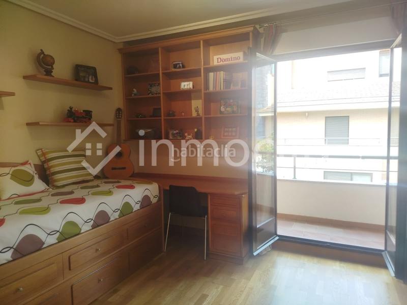 Foto 83a46c67-243b-4283-ade5-6a265afd9e36. Casa chalet en venta en Villamayor