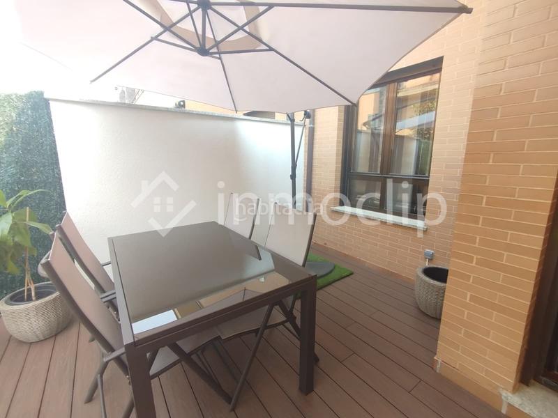 Foto a0b23f1d-55ac-4441-b4ab-4832ae3dca14. Casa chalet en venta en Villamayor