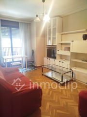 Miete Etagenwohnung  Calle los churriguera. Piso en alquiler en salamanca