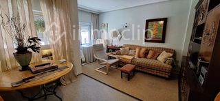 Flat  Calle maestro usandizaga. Piso en venta en salamanca
