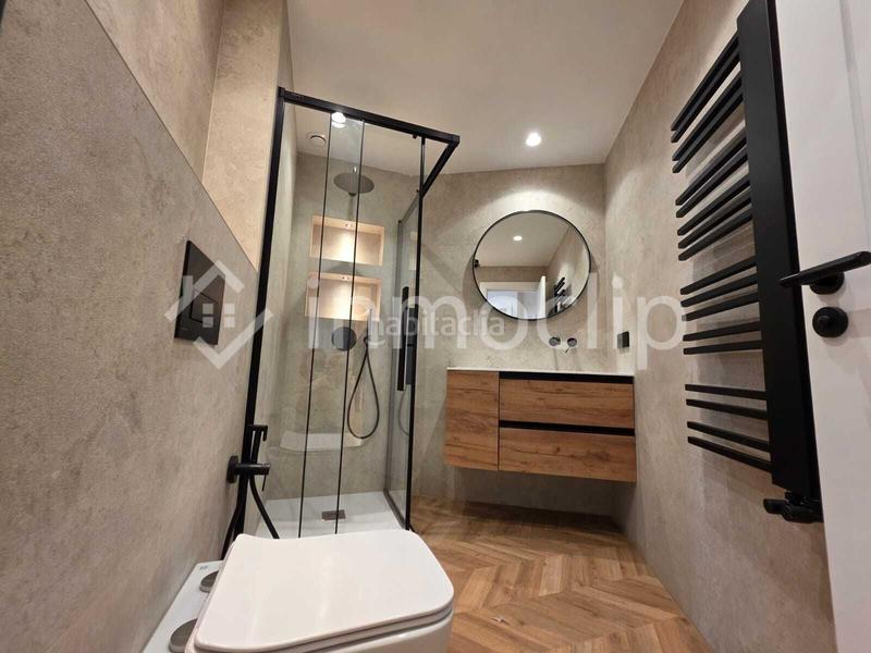 Foto 13a26a25-9a6d-41f7-bafe-8f20bf60df8c. Appartamento in Centro Salamanca