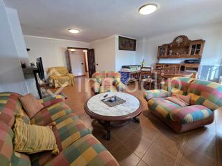 Casa adossada  Calle los nardos. Chalet en venta en terradillos