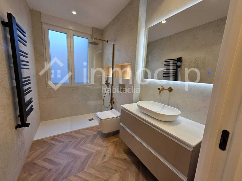 Foto 9ac7da69-dbdb-41f9-92b2-07a96180909e. Appartement dans Centro Salamanca