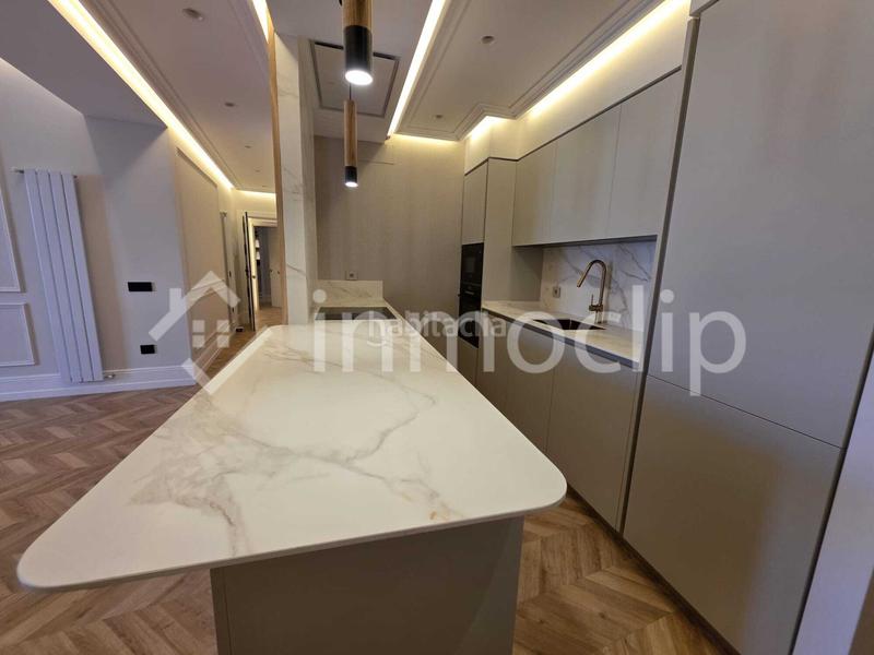 Foto e3f45261-8a9d-47c5-80e9-ed810e6b5924. Appartement dans Centro Salamanca