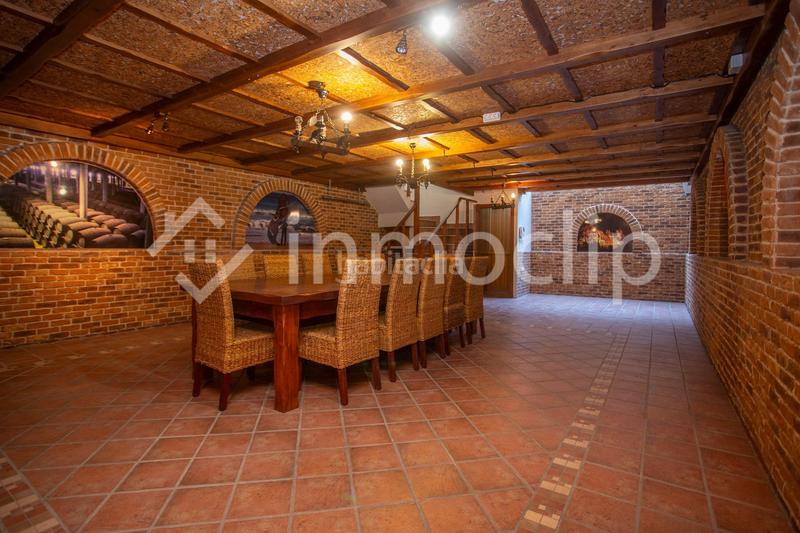 Foto 2d91b163-41ec-444e-9f0e-16fa8e69fd07. Casa chalet en venta en Parque Avenida Jerez de la Frontera