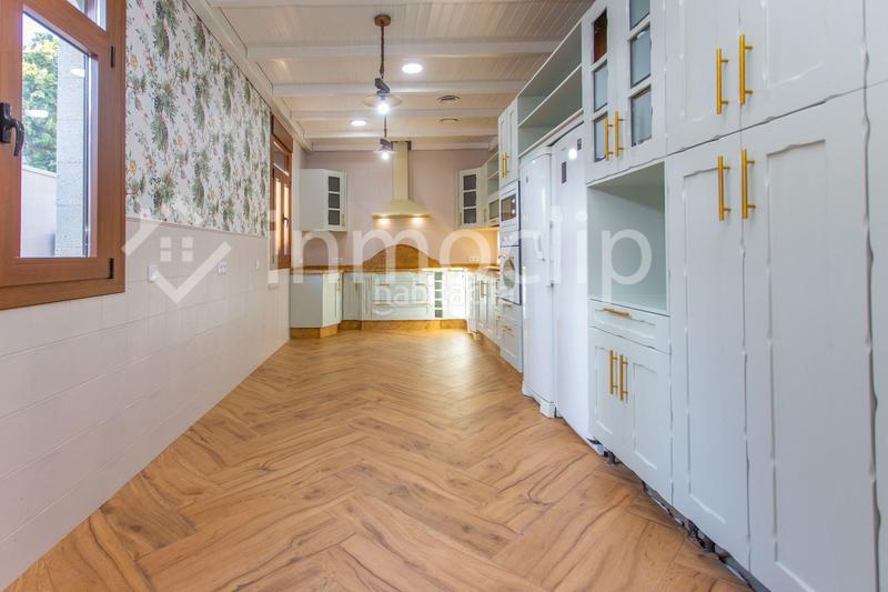 Foto 3369a0e5-0273-4cd7-b818-c36702921bfd. Casa chalet en venta en Parque Avenida Jerez de la Frontera