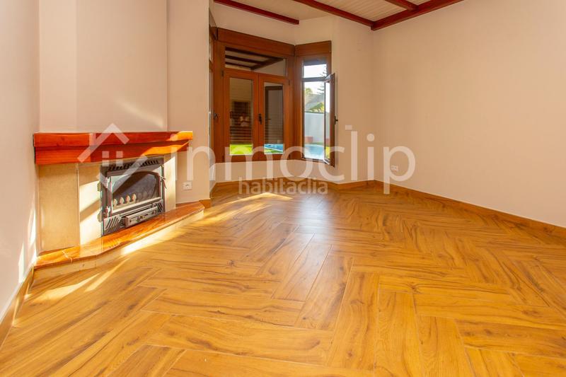 Foto 84c2ae51-2682-47f4-80de-4b9b71a40cb0. Casa chalet en venta en Parque Avenida Jerez de la Frontera