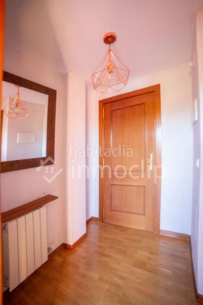 Foto 32438066-7044-42f6-a1a9-cfba672d2e63. Àtic amb calefacció a La Victoria - Puente Jardín Valladolid