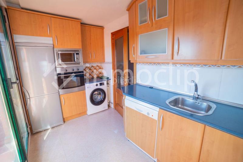 Foto 77e7bf03-7fcd-4a14-ba7a-97a4c01394a9. Àtic amb calefacció a La Victoria - Puente Jardín Valladolid