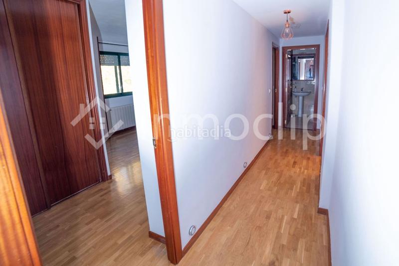 Foto 8cd2de9f-0a90-473a-87a2-83ec6cee9ee5. Àtic amb calefacció a La Victoria - Puente Jardín Valladolid