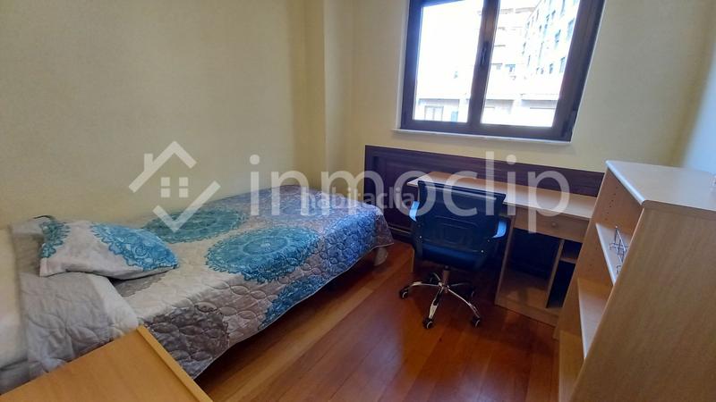 Foto 788cbeea-fced-41dd-a270-d853d75402ec. Miete zweistöckige wohnung mit heizung in Centro Salamanca