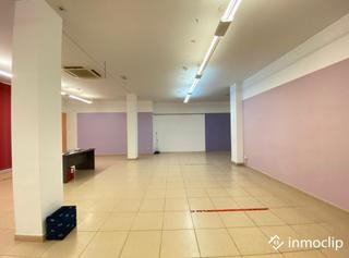 Local commercial  Paseo del rollo. Local en venta en salamanca