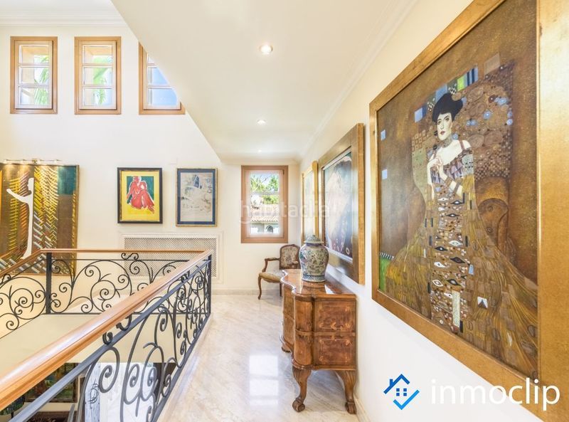 Foto 04f67c46-8300-4fc7-8cdb-4204dbd0d603. Casa chalet en venta en La Dama de Noche - La Alzambra Marbella