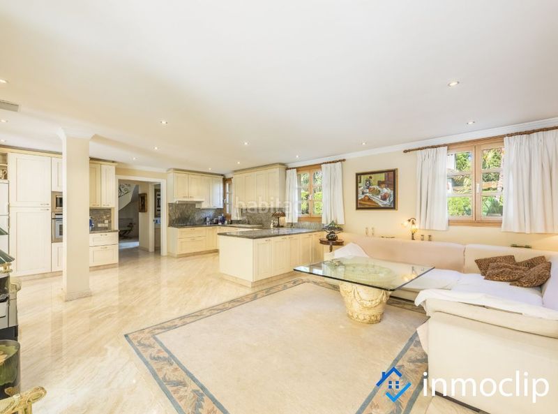 Foto 60c5f661-09ae-4c93-98c3-91e8549374d9. Casa chalet en venta en La Dama de Noche - La Alzambra Marbella