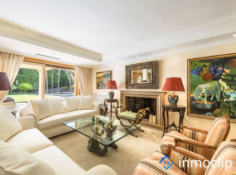 Foto 9a49d543-febc-40a2-8dd1-93cef581e1c5. Casa chalet en venta en La Dama de Noche - La Alzambra Marbella