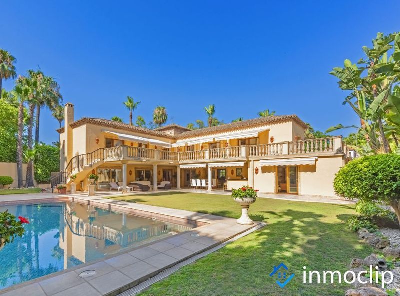 Foto d0c4c8ec-9d0b-4d84-b67e-af3250780d81. Casa chalet en venta en La Dama de Noche - La Alzambra Marbella