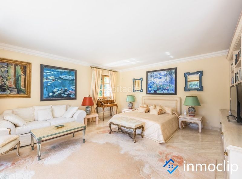 Foto e05ab485-74ed-48ea-bca4-b3748f58f1eb. Casa chalet en venta en La Dama de Noche - La Alzambra Marbella