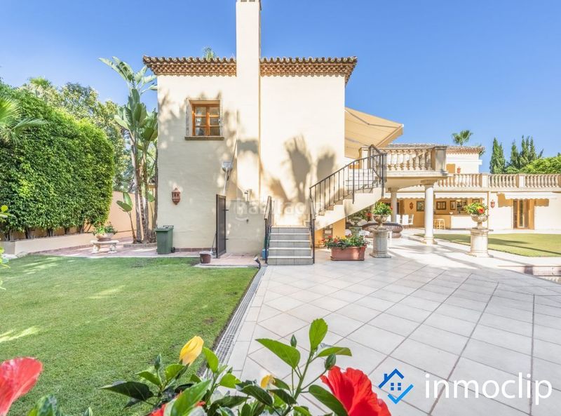 Foto e5731b9d-6da1-4b22-b92e-2f050b0a3fbc. Casa chalet en venta en La Dama de Noche - La Alzambra Marbella