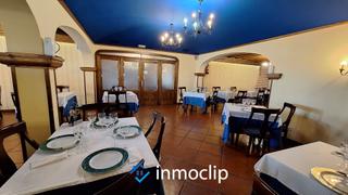 Edifici a Vecinos. Hotel en venta en vecinos