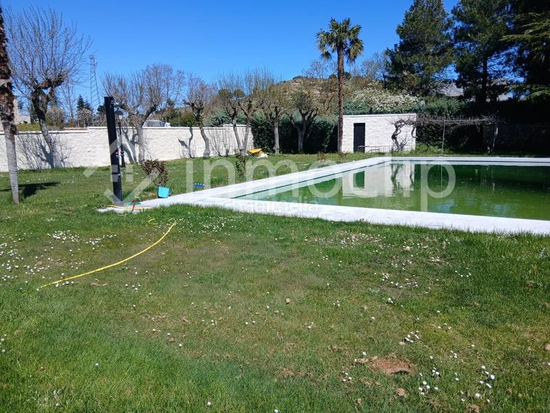 Foto 180af9e5-507d-403c-ad41-179c458f2592. Casa amb calefacció piscina a Villamayor