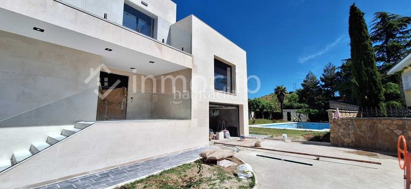 Foto 27909aeb-c20b-4c65-966f-3164a92445e2. Casa amb calefacció piscina a Villamayor