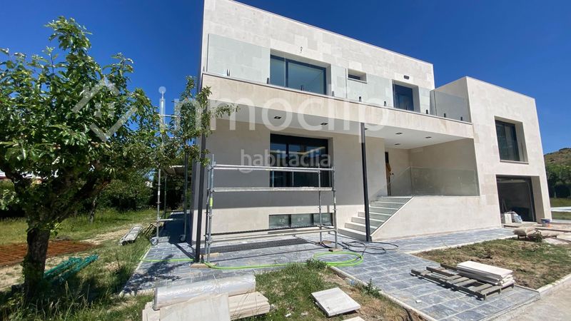 Foto 5388907e-3d5a-4e9e-9426-012877be1a61. Casa amb calefacció piscina a Villamayor