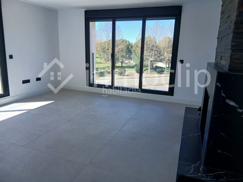 Foto c43c6625-5093-4376-b467-6691b98ed605. Casa amb calefacció piscina a Villamayor