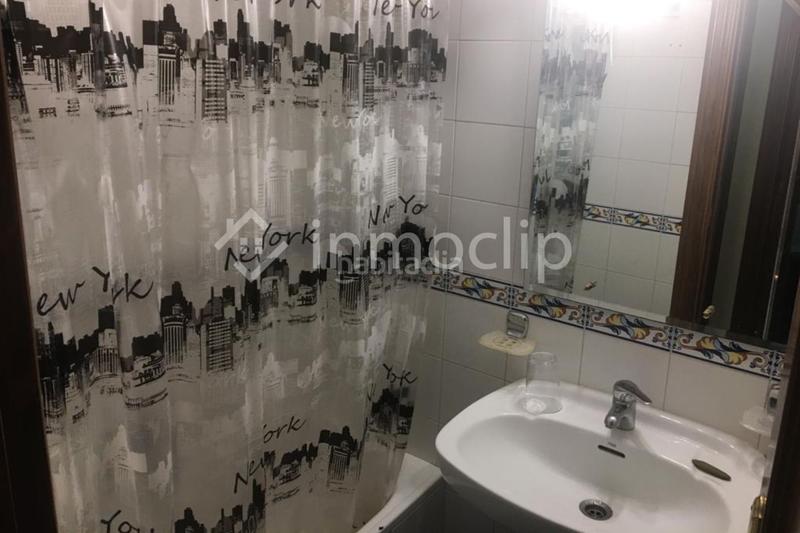 Foto b1e5512b-bddb-433c-8711-2bc3acf9f04b. Alquiler apartamento inmoclip alquila apartamento en Salamanca