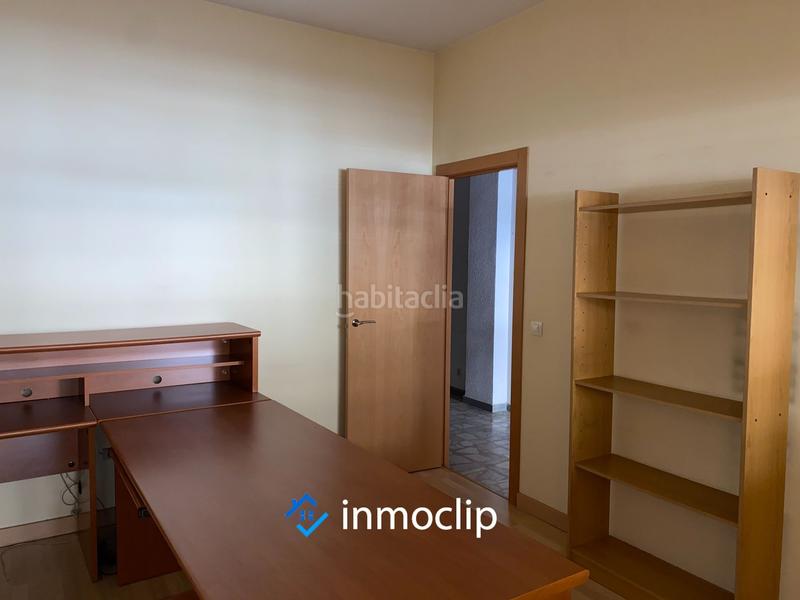 Foto b406d0a3-8e6f-411f-b5ac-d3dbeeac323f. Alquiler local comercial local en alquiler en Prosperidad - Delicias Salamanca